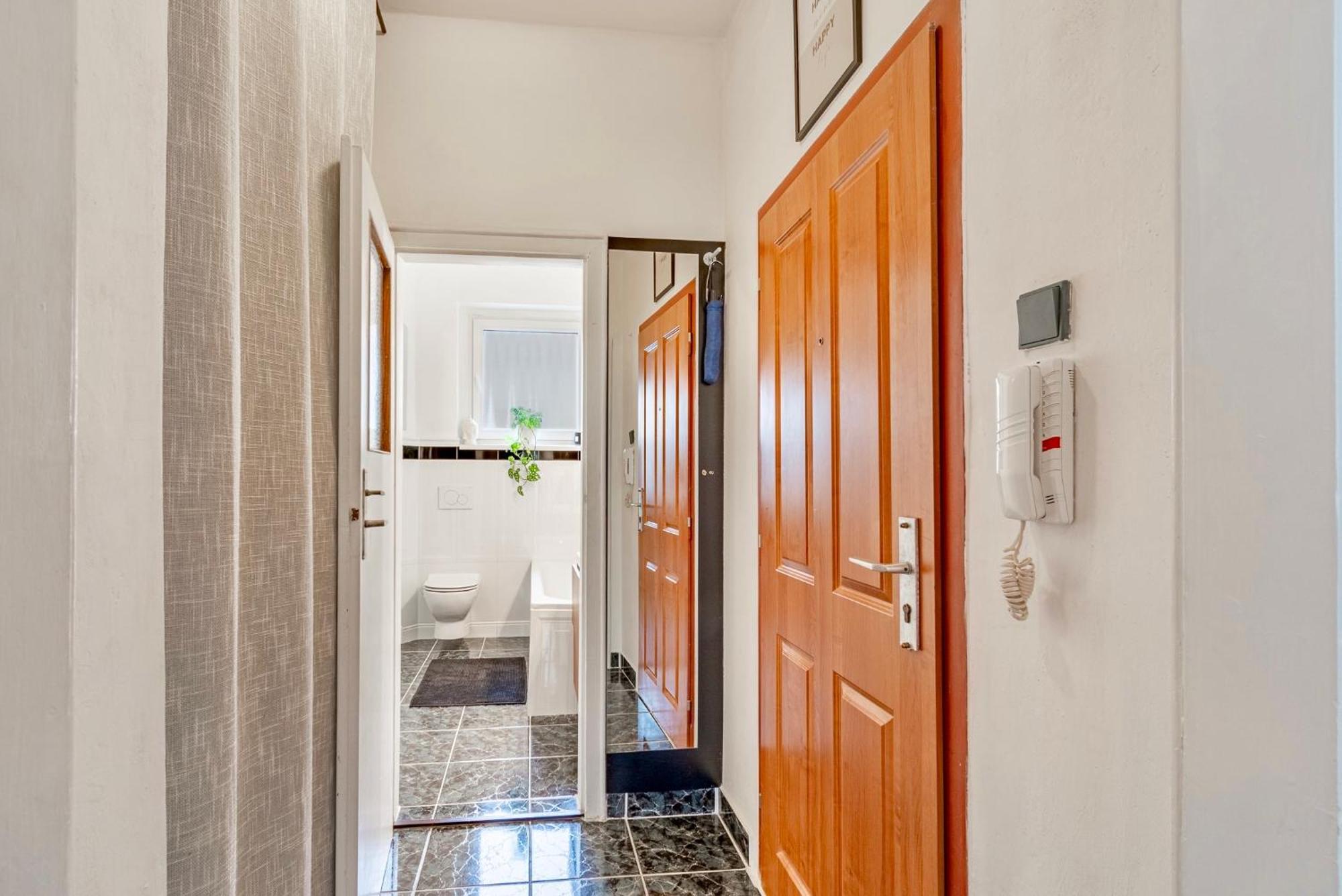Castle Cozy Apartment Bratislava Eksteriør billede